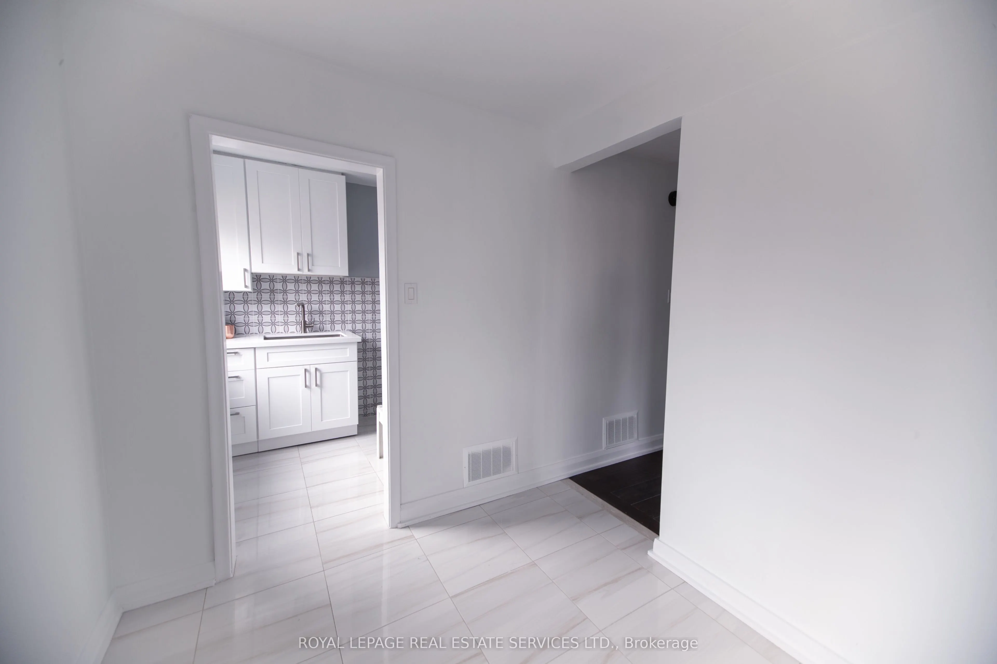 1010 Caledonia Road, #2nd