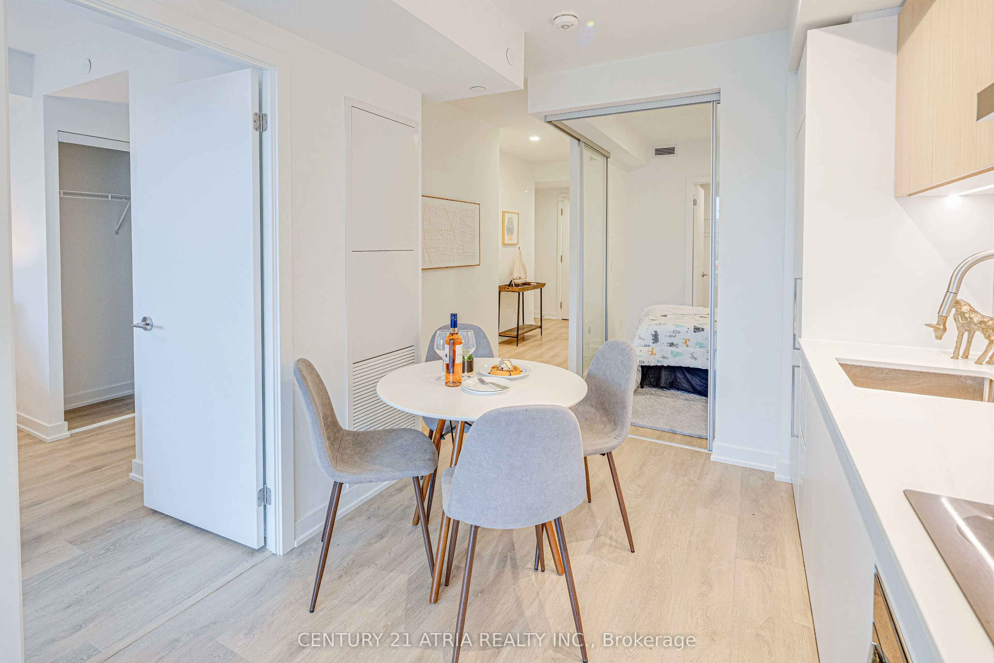 1100 Sheppard Avenue W, #217