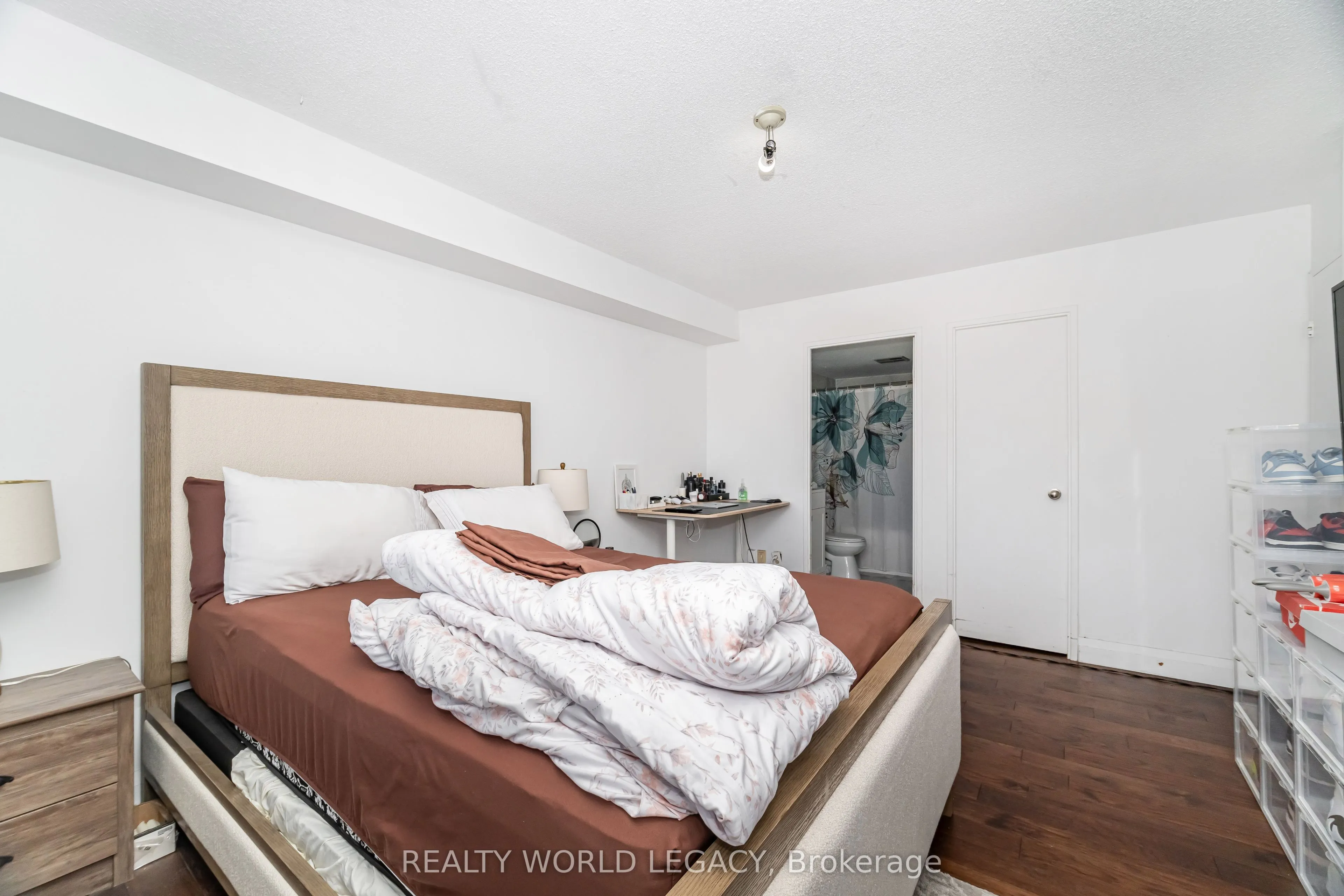 1580 Mississauga Valley Boulevard, #1901