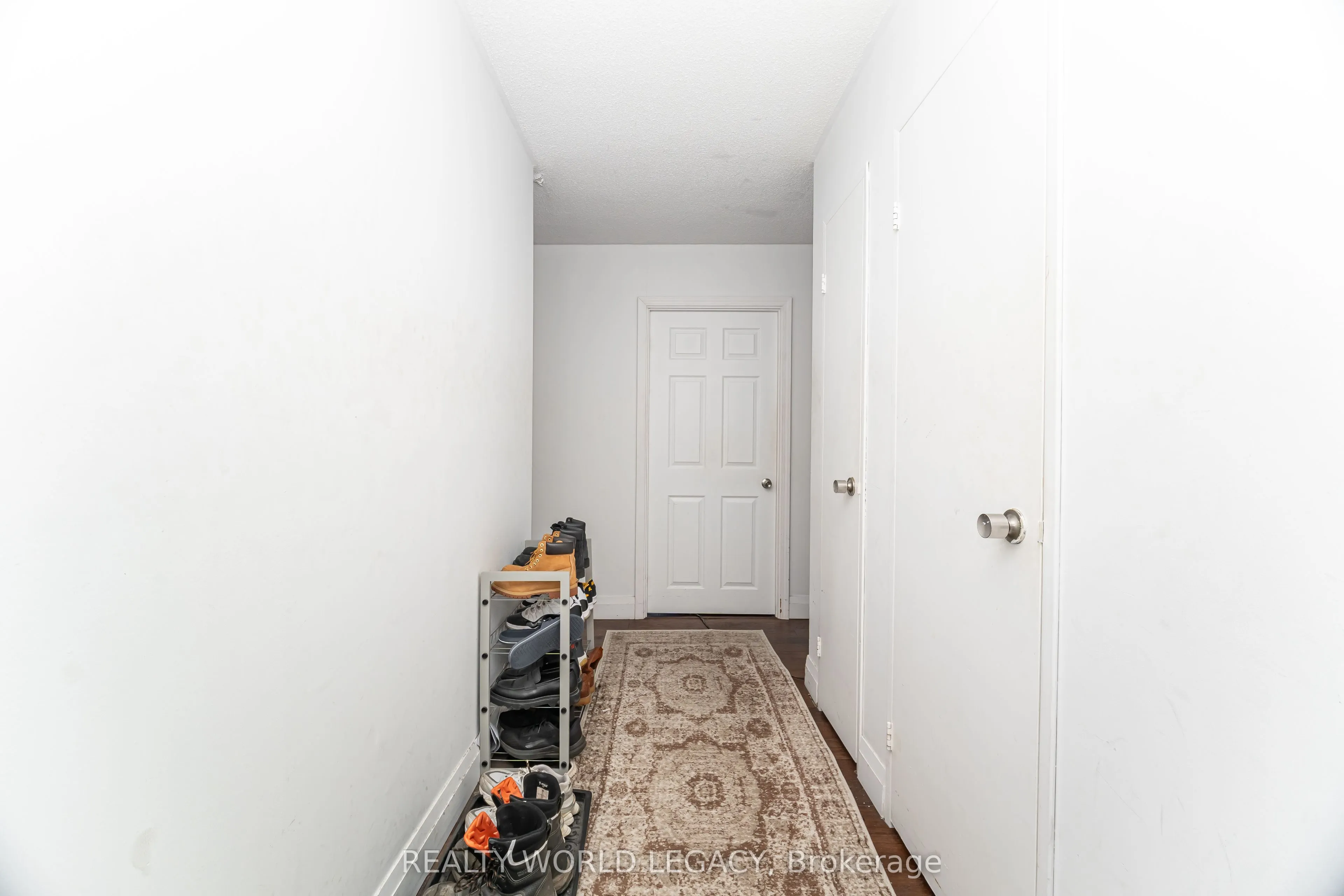 1580 Mississauga Valley Boulevard, #1901