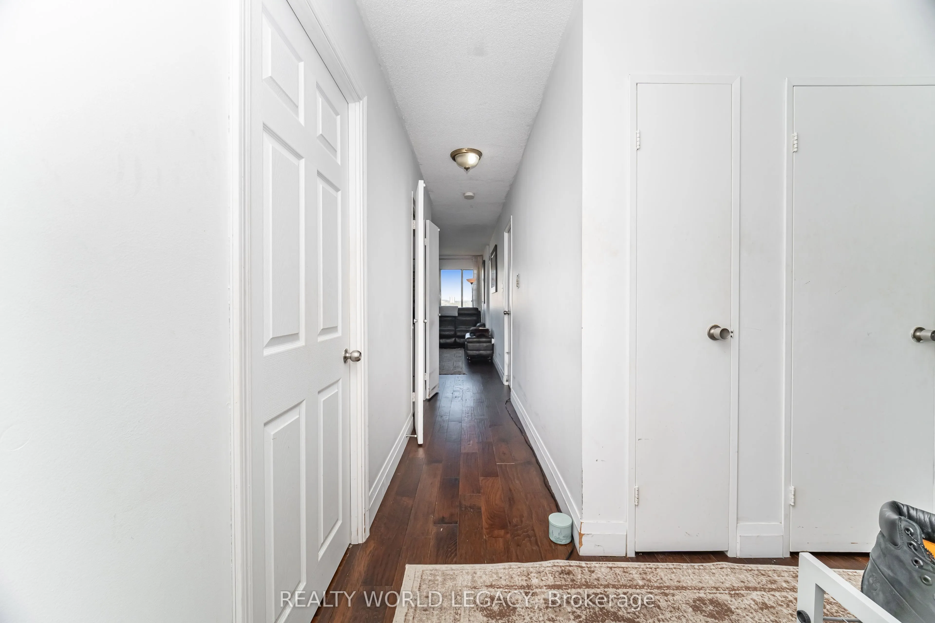 1580 Mississauga Valley Boulevard, #1901