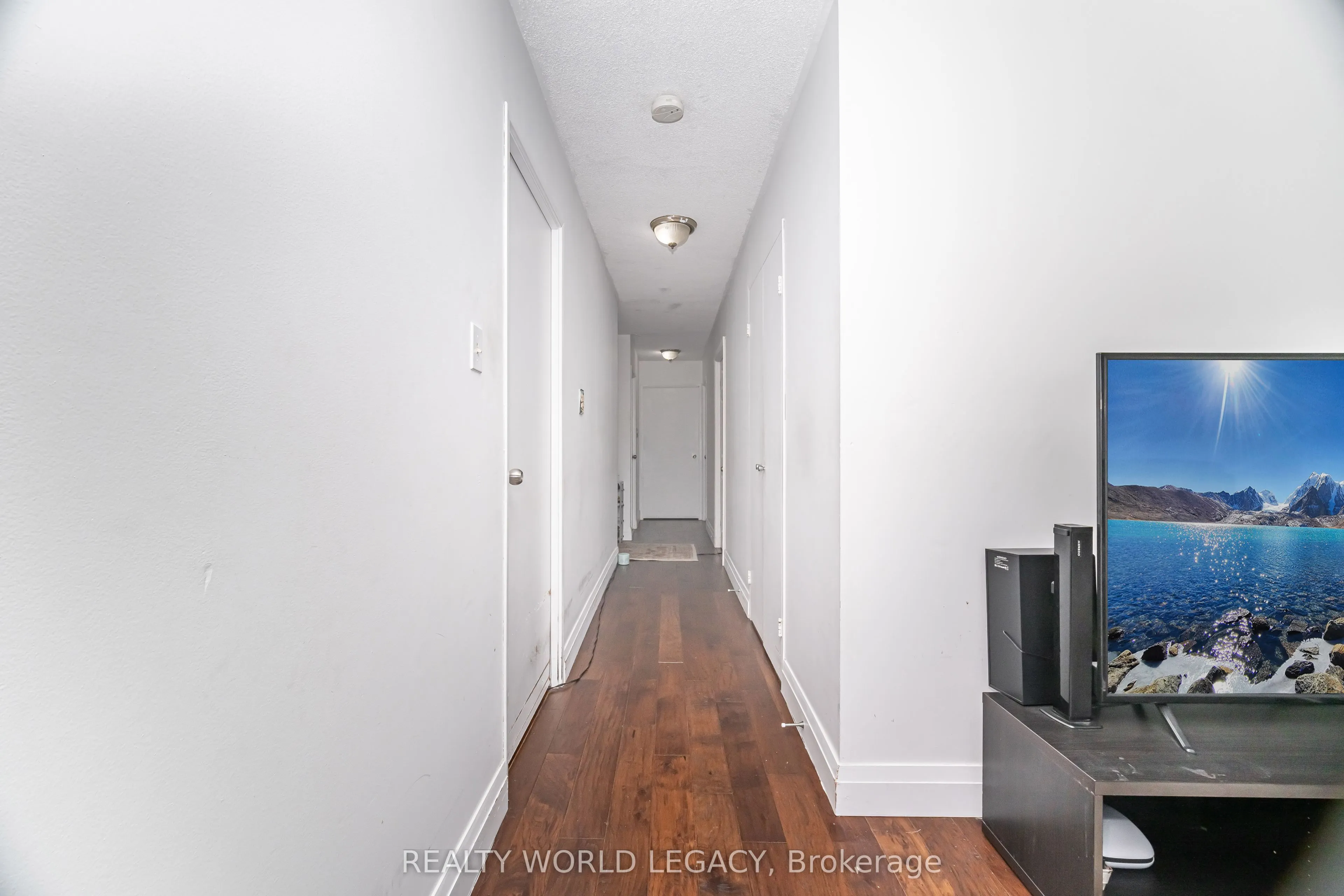 1580 Mississauga Valley Boulevard, #1901