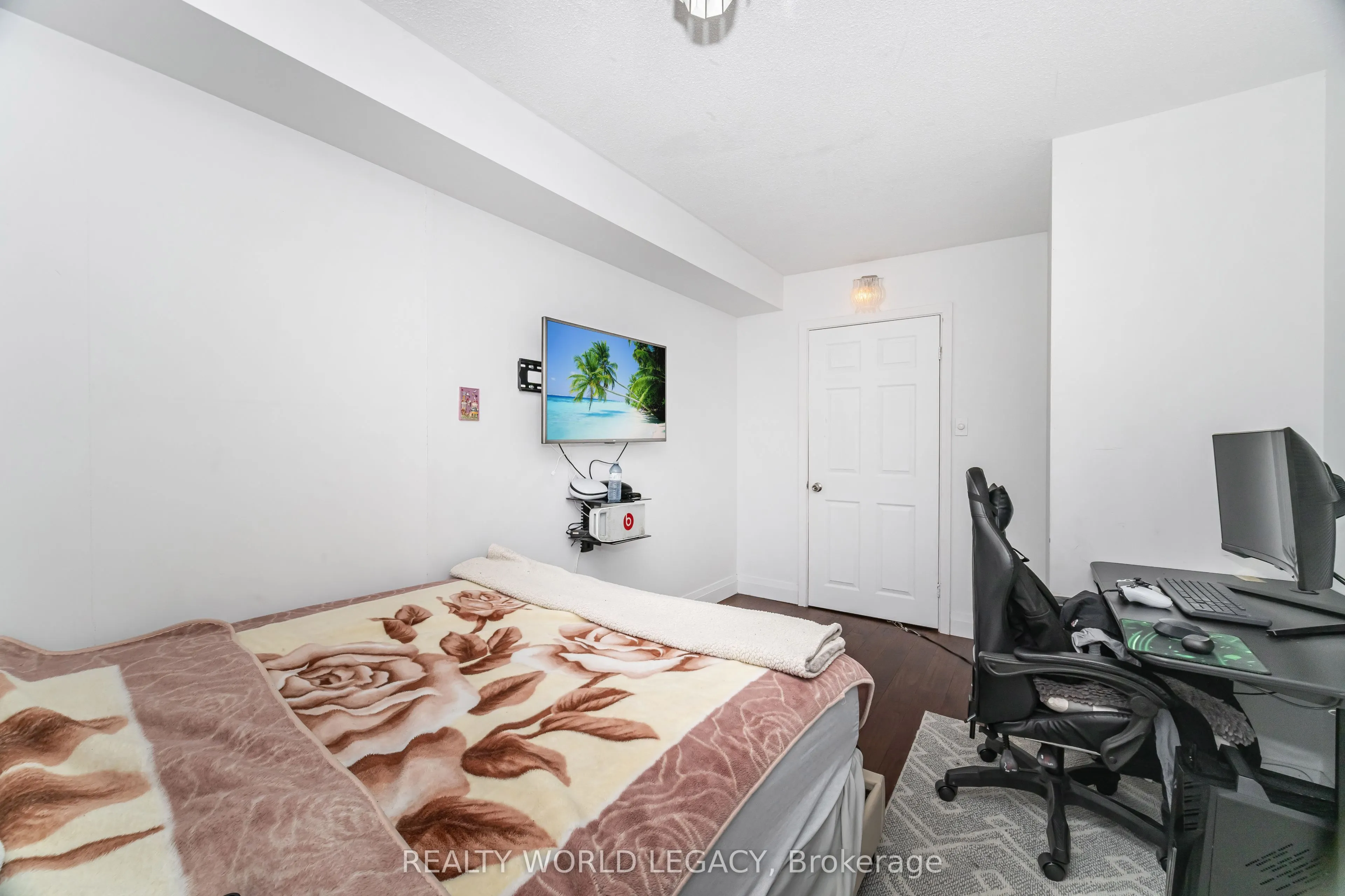 1580 Mississauga Valley Boulevard, #1901
