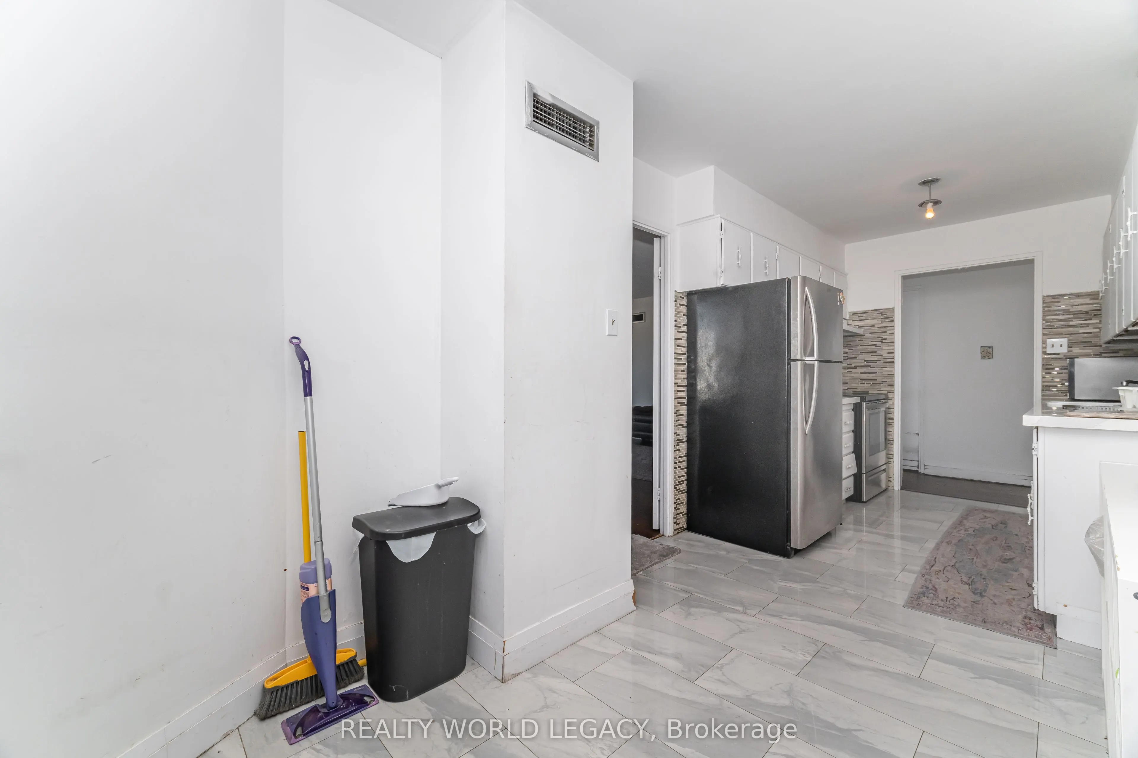 1580 Mississauga Valley Boulevard, #1901