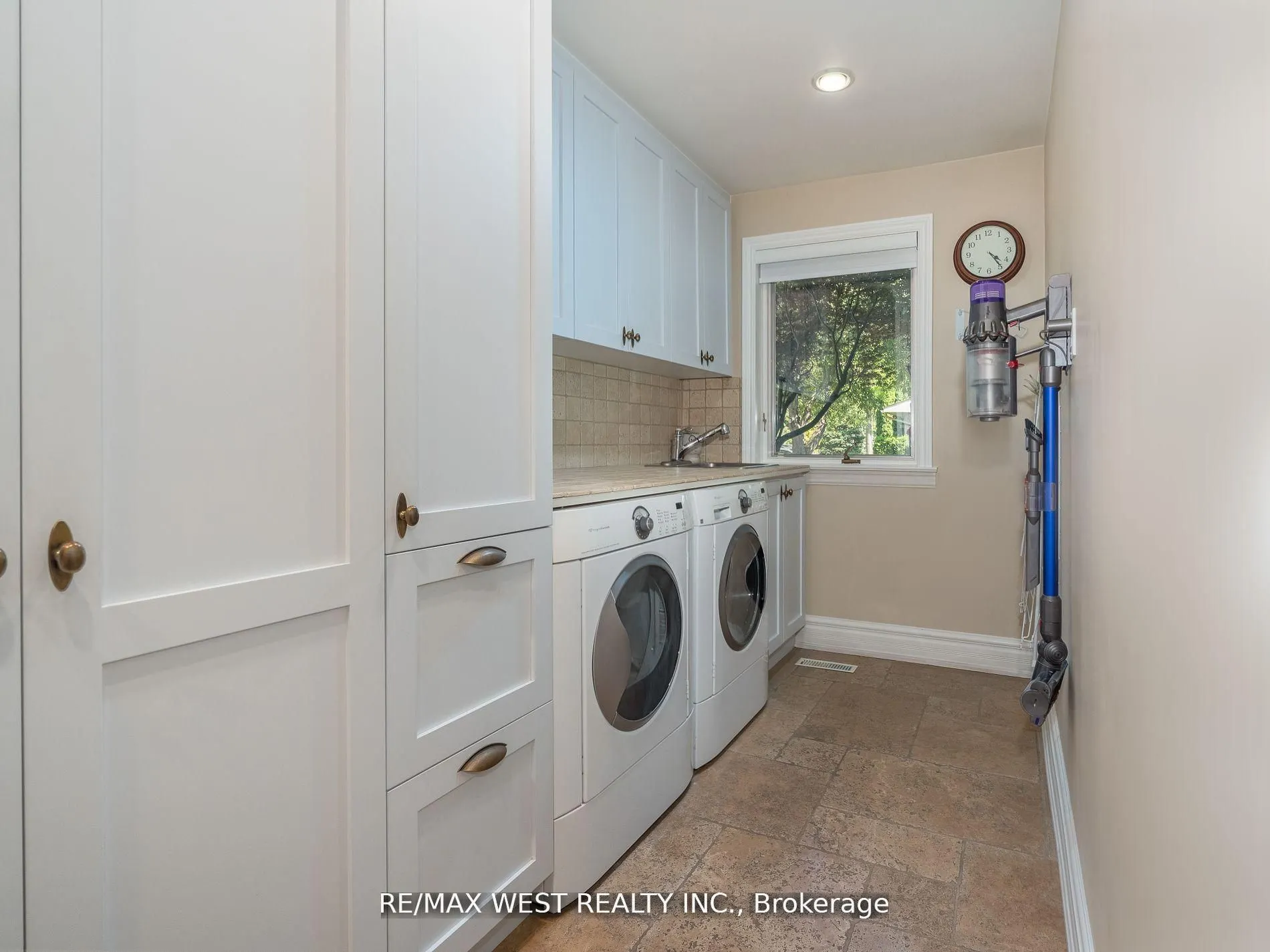 57 Edenvale Crescent