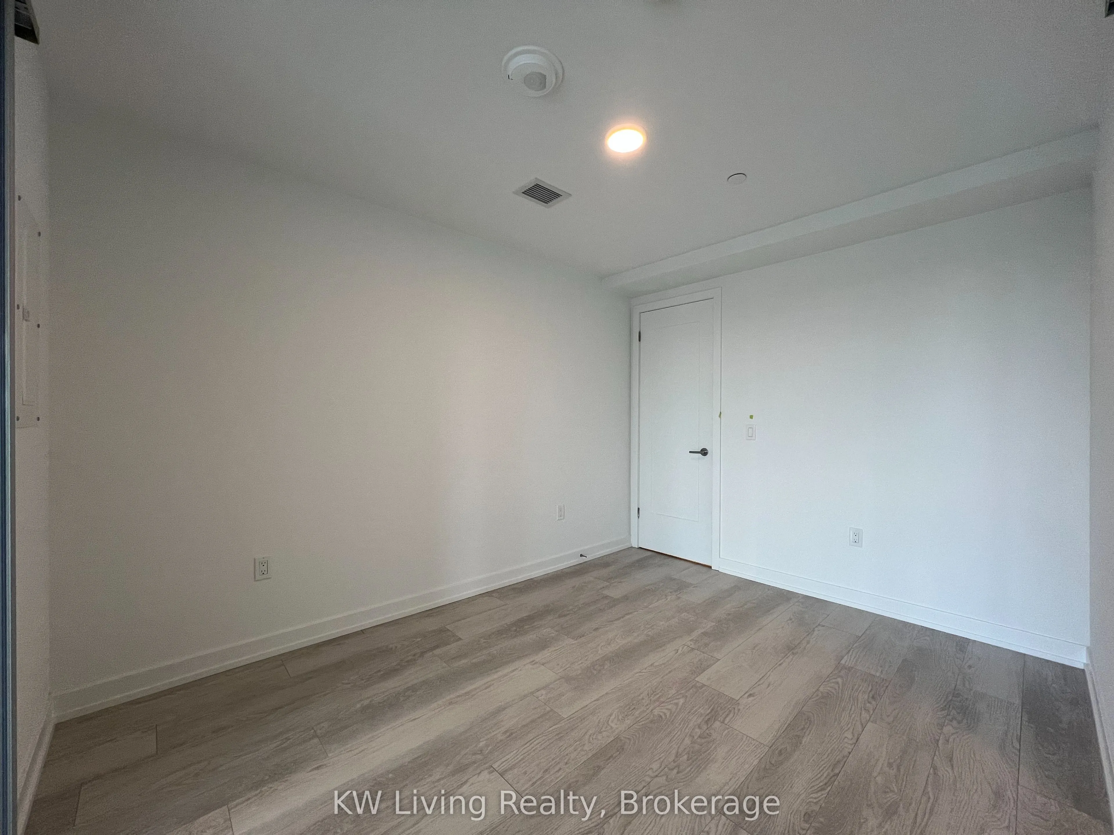 801 The Queensway, #508