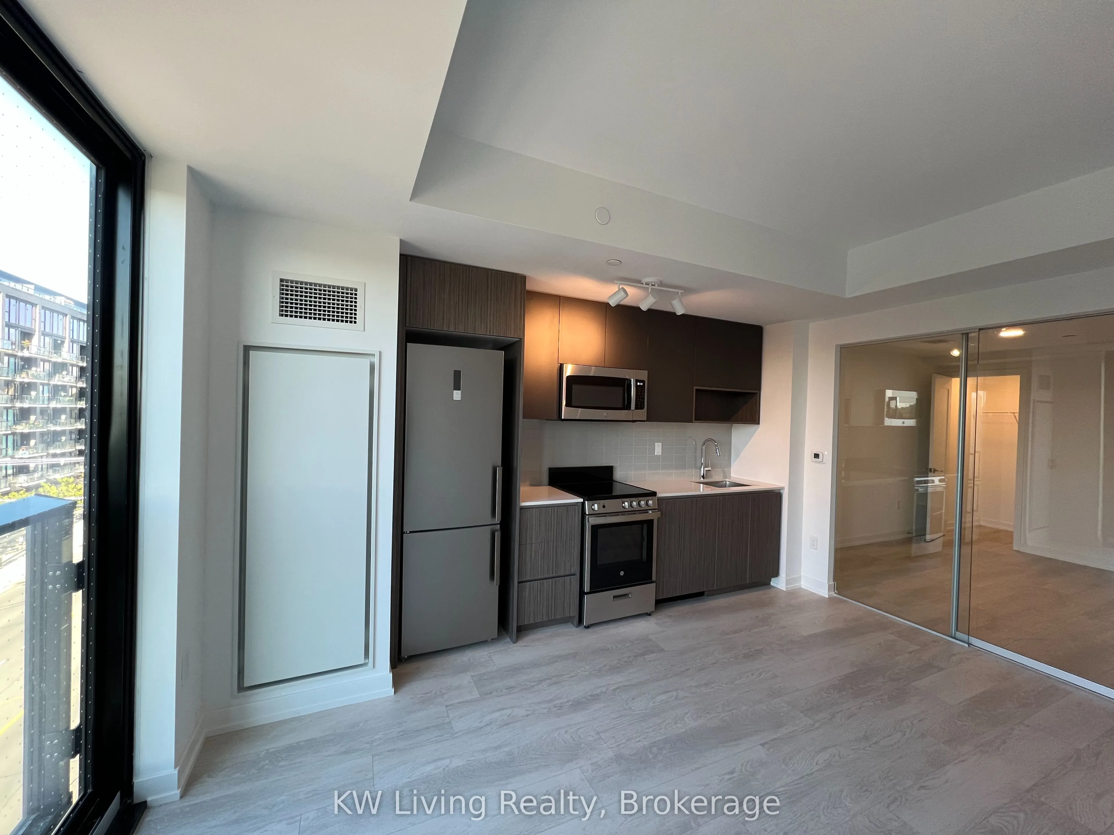801 The Queensway, #508