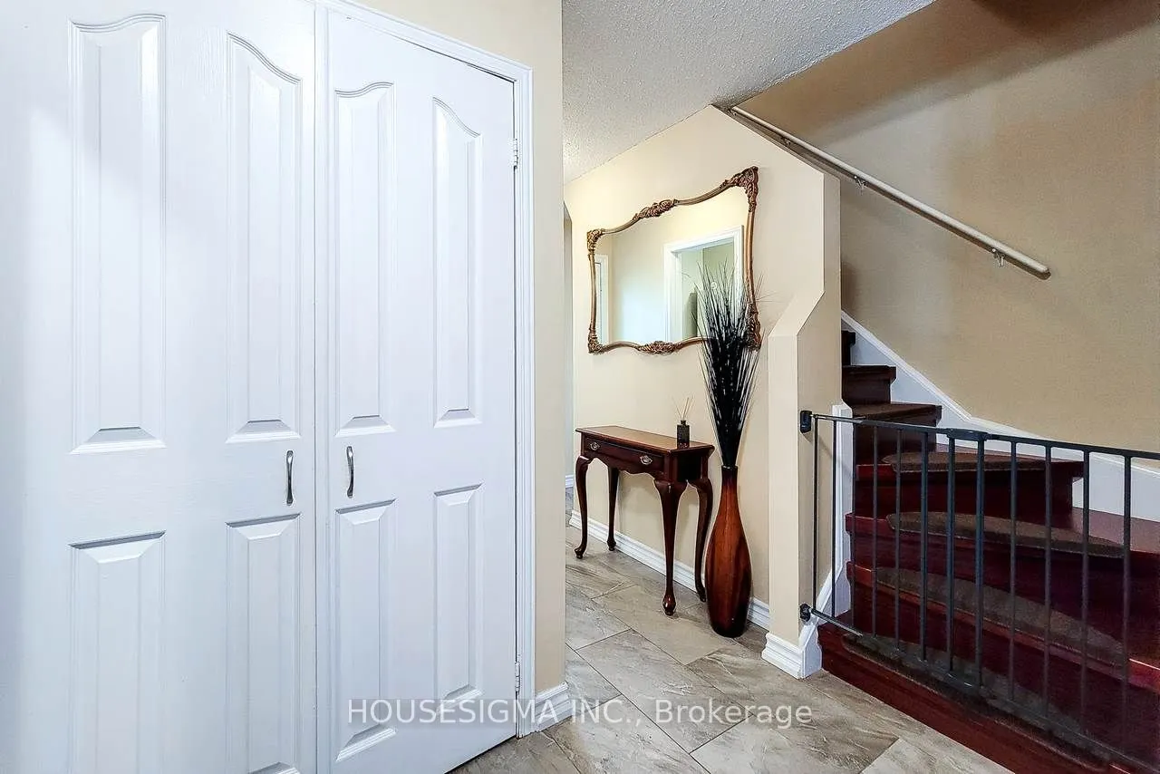 3111 Cantelon Crescent