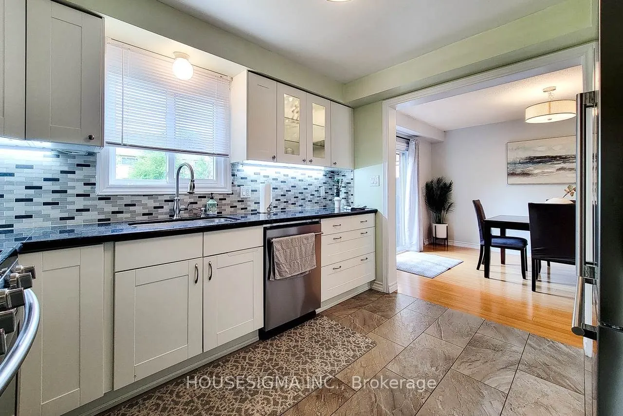 3111 Cantelon Crescent