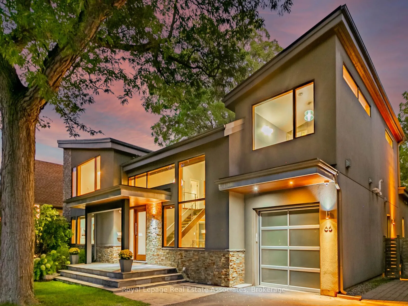 66 Inglewood Drive