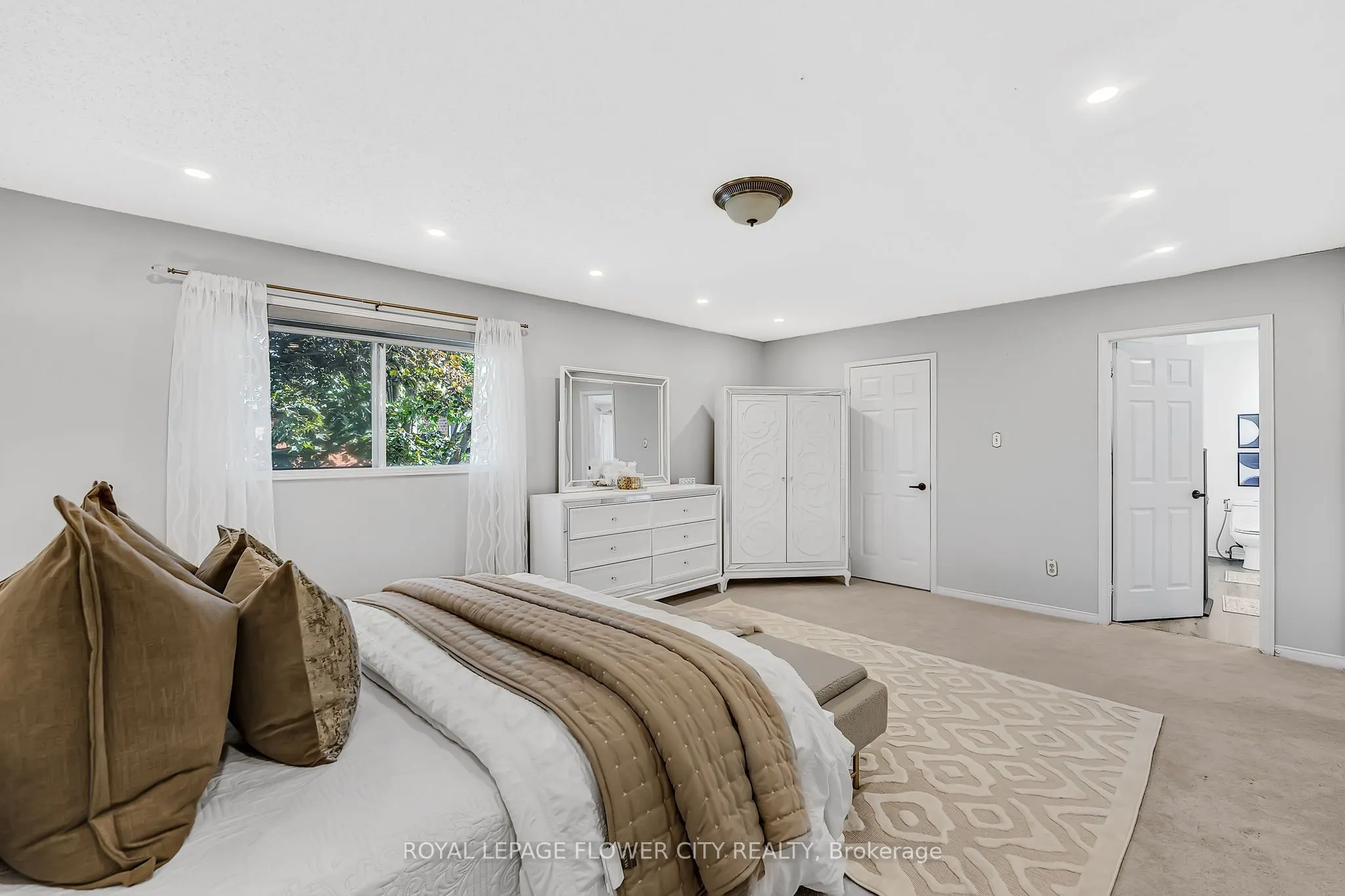 3278 Waxwing Drive