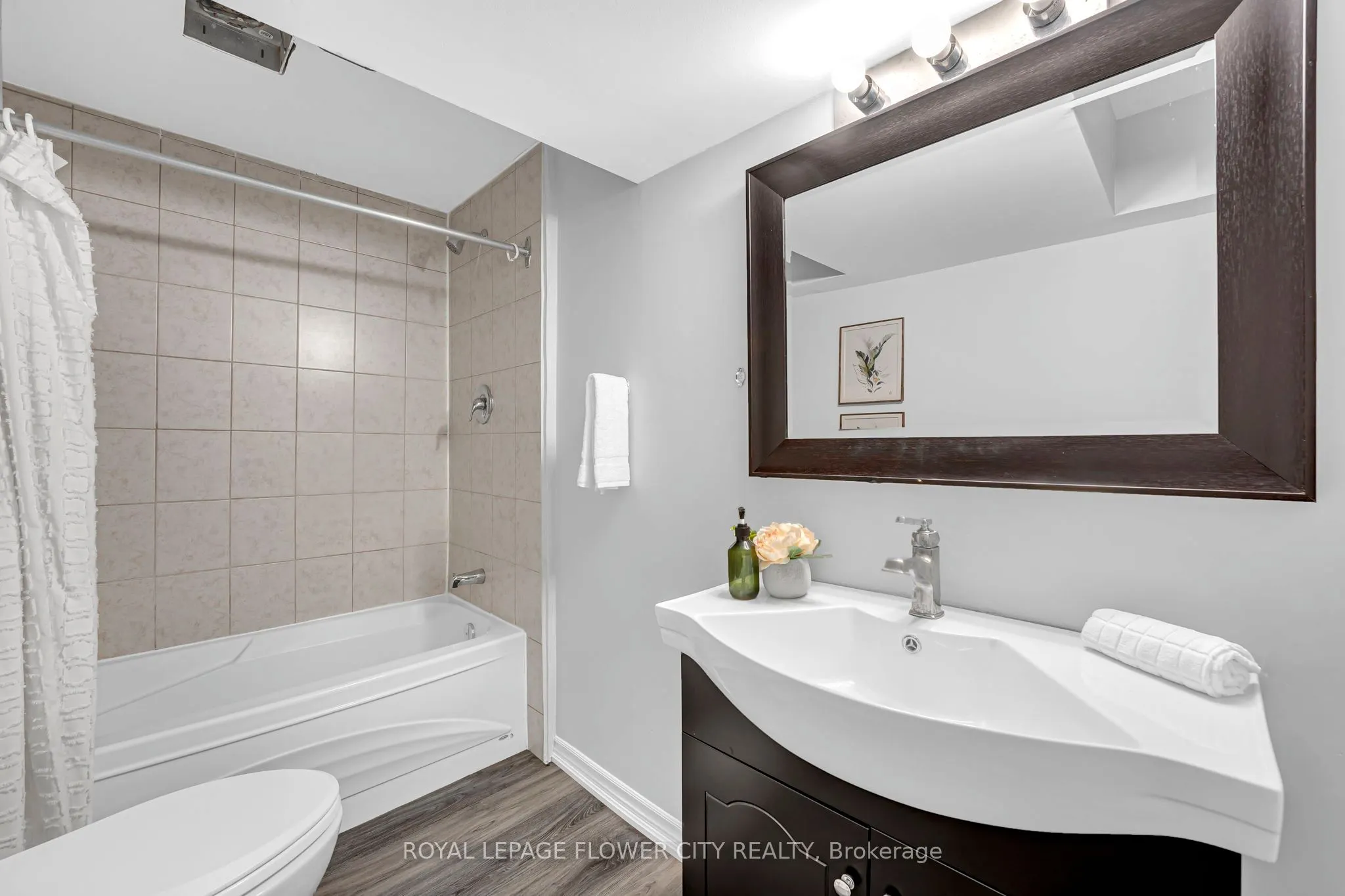 3278 Waxwing Drive