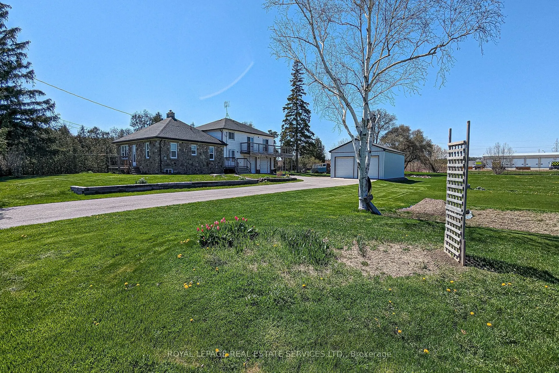 3029 Burnhamthorpe Road W