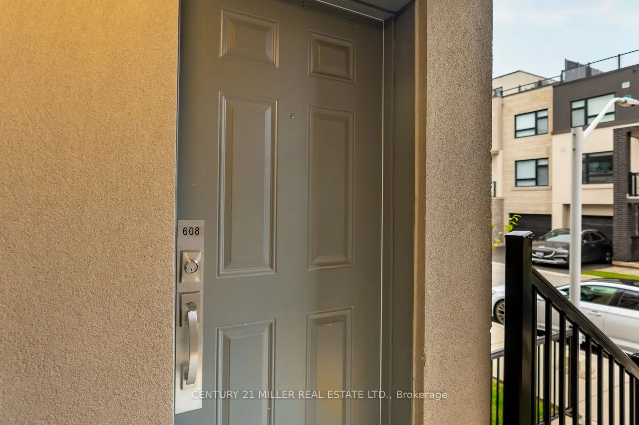 1129 Cooke Boulevard, #608