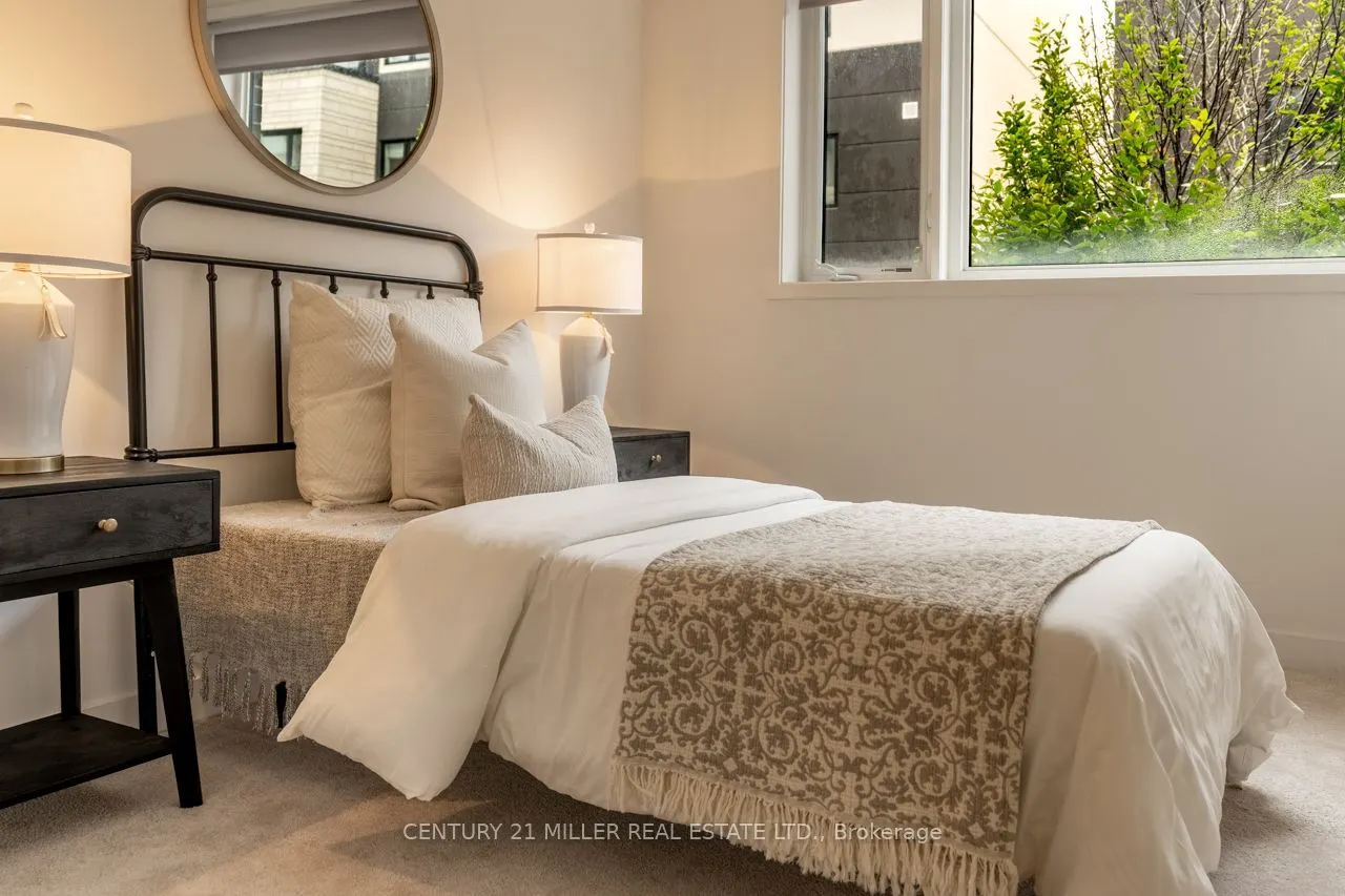 1129 Cooke Boulevard, #608