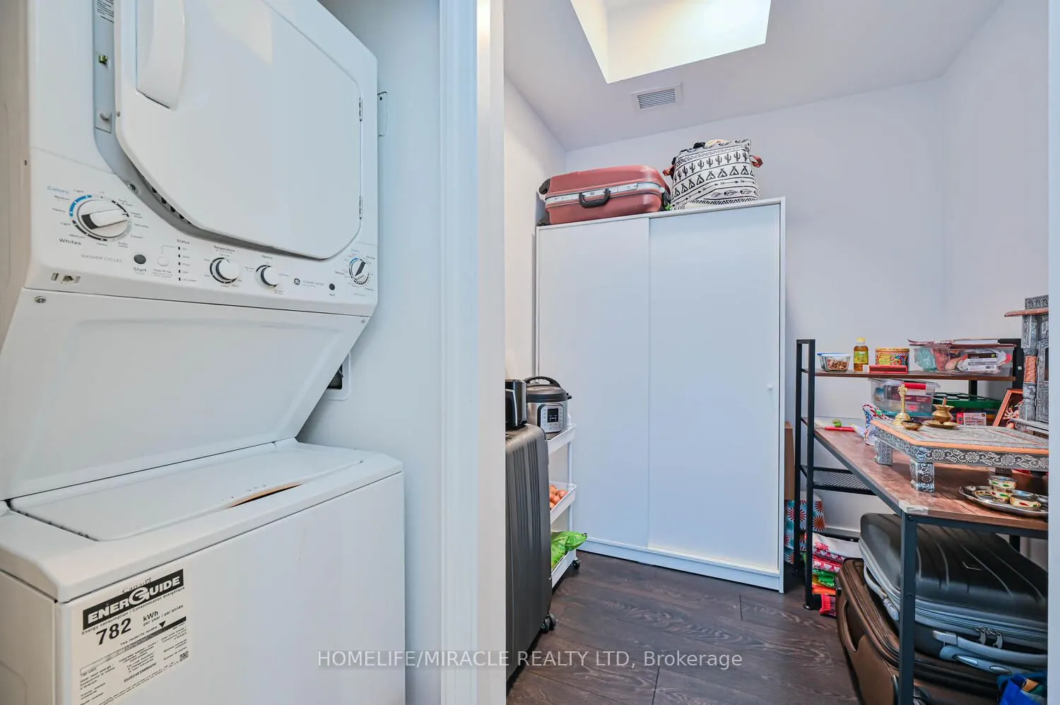 215 Veterans Drive, #1102