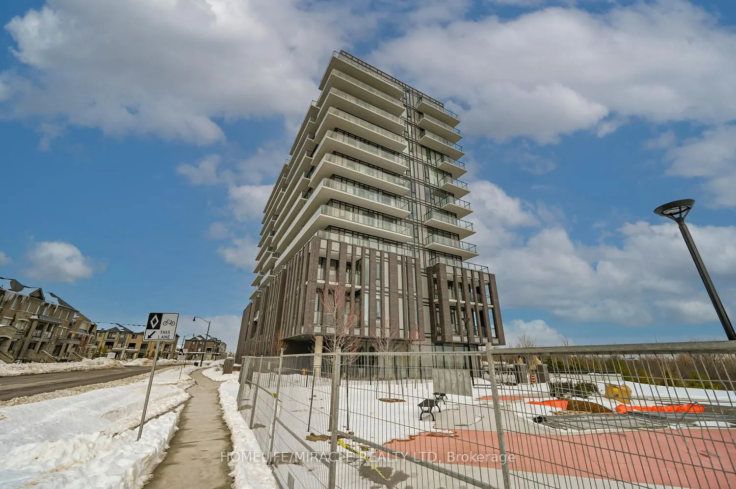 215 Veterans Drive, #1102