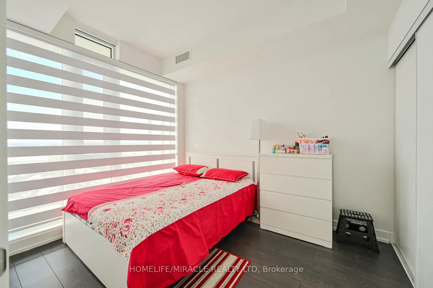 215 Veterans Drive, #1102