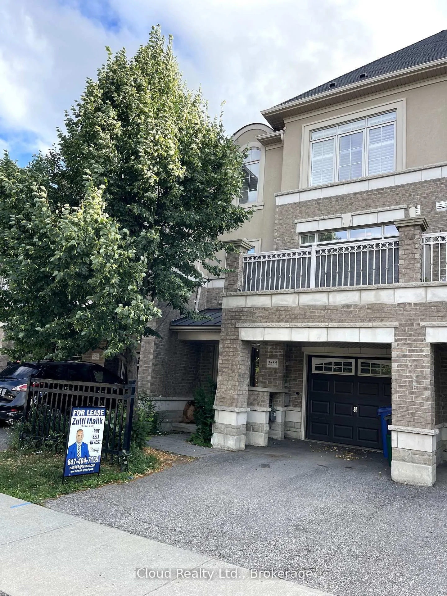 2554 Grand Oak Trail