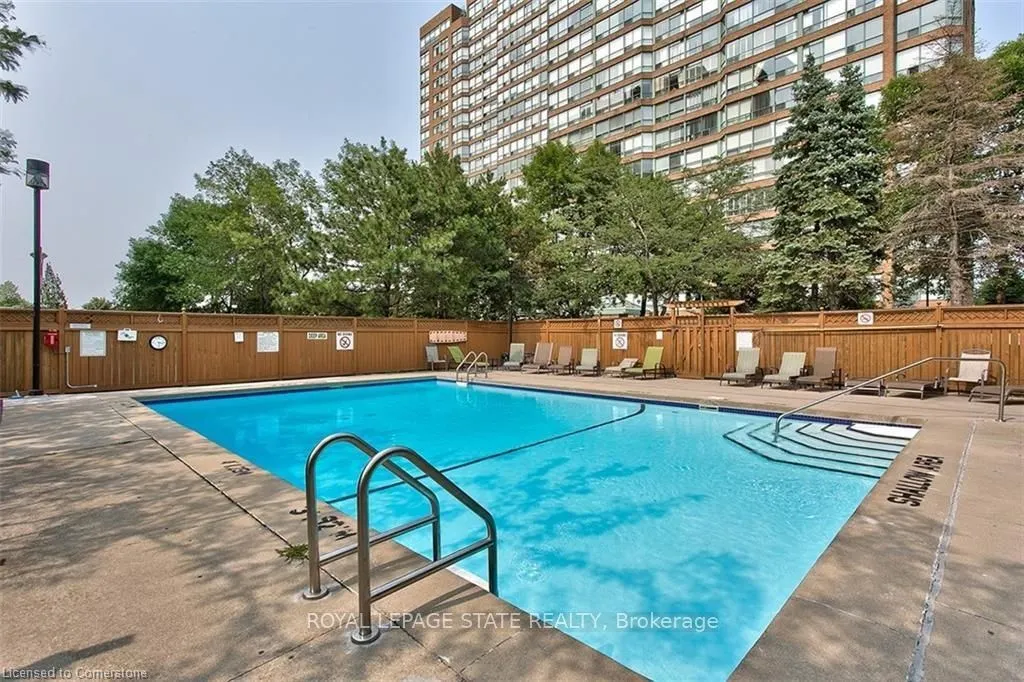 1270 Maple Crossing Boulevard, #914