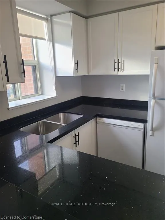1270 Maple Crossing Boulevard, #914
