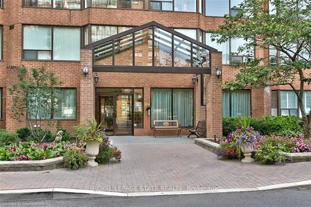 1270 Maple Crossing Boulevard, #914