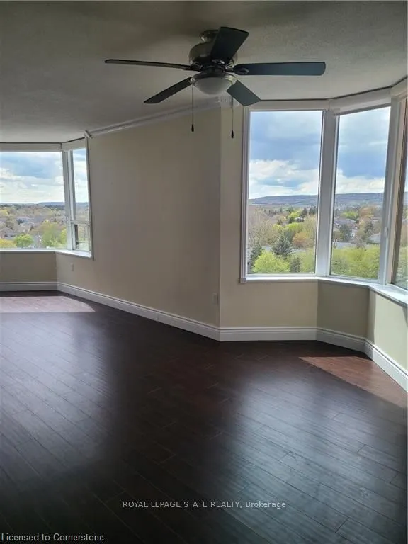 1270 Maple Crossing Boulevard, #914