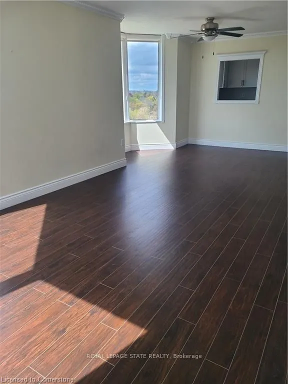 1270 Maple Crossing Boulevard, #914