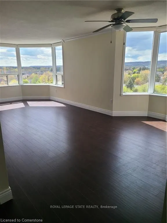 1270 Maple Crossing Boulevard, #914