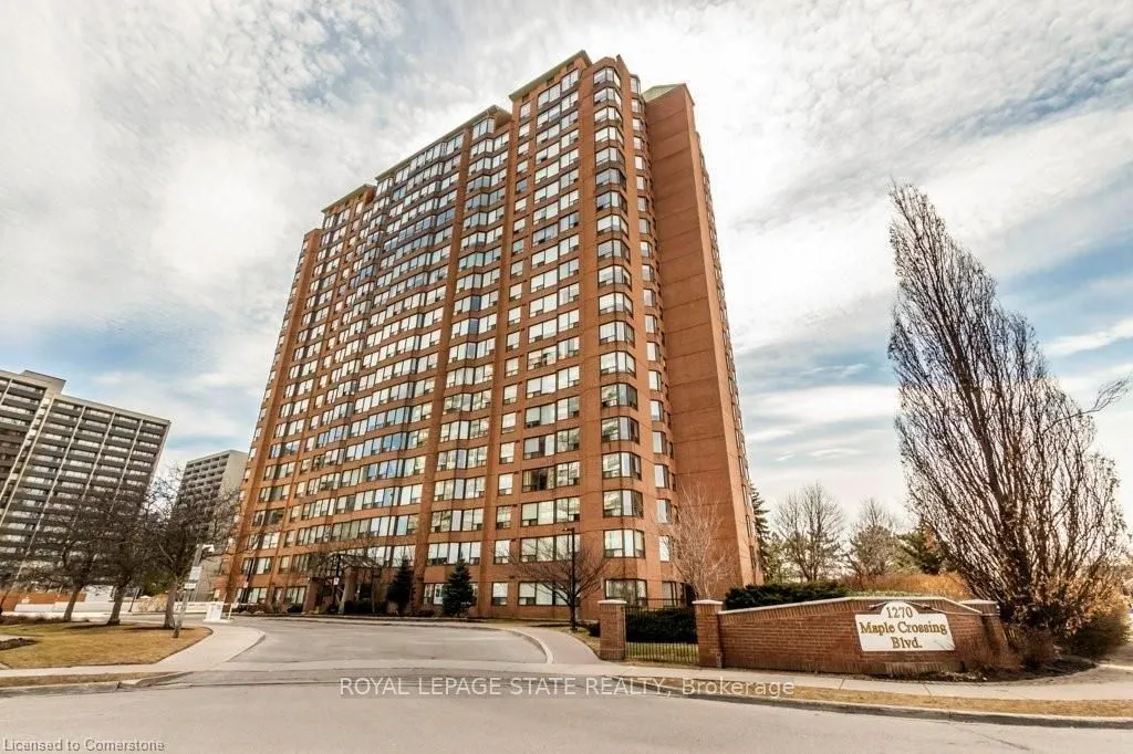 1270 Maple Crossing Boulevard, #914