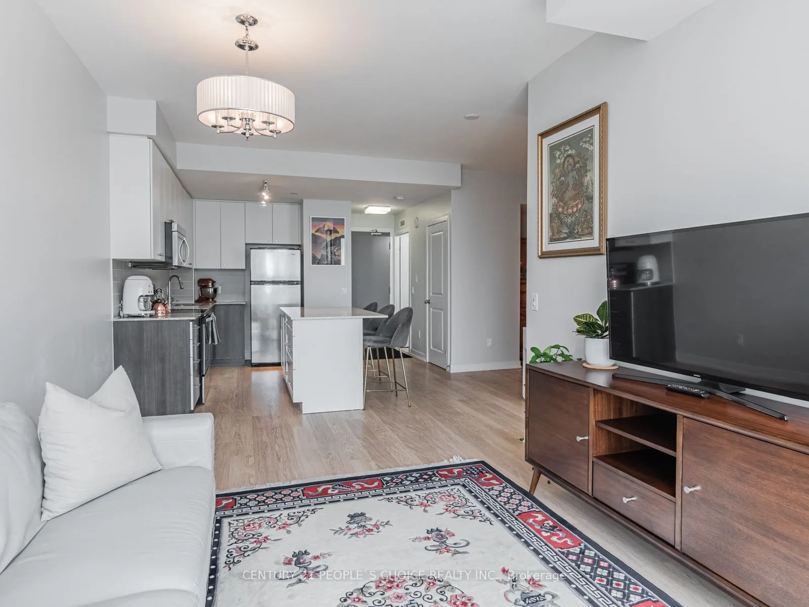 8 Fieldway Road, #523