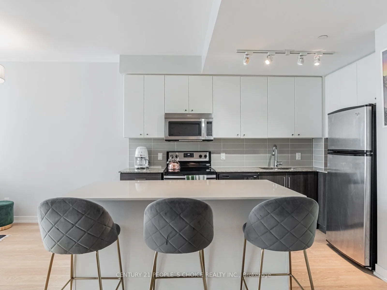 8 Fieldway Road, #523