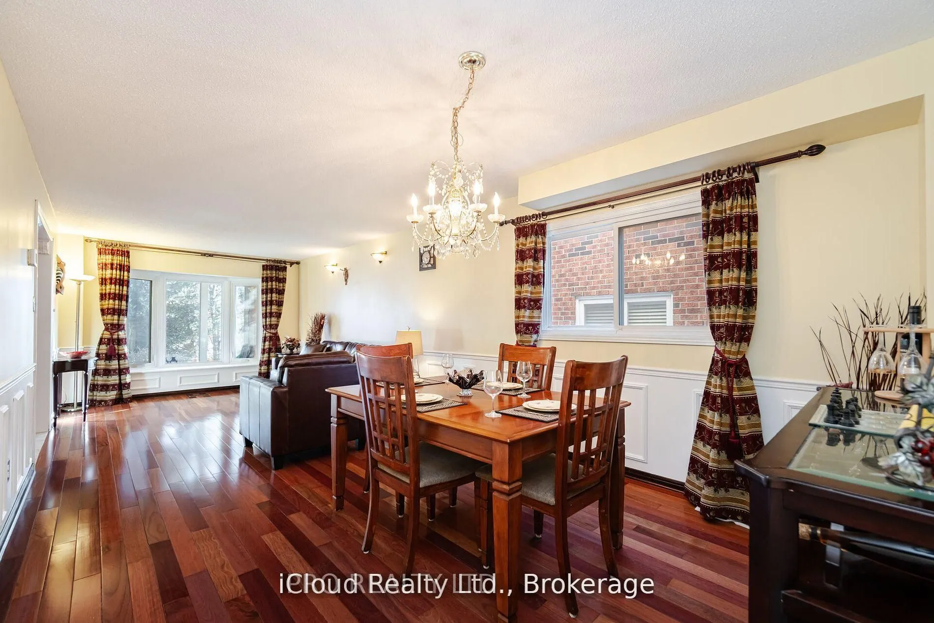 1615 Sir Monty's Drive