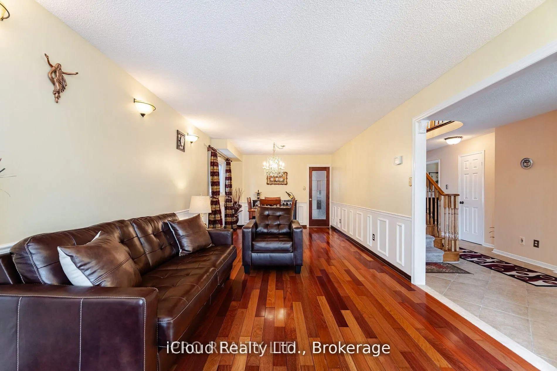 1615 Sir Monty's Drive