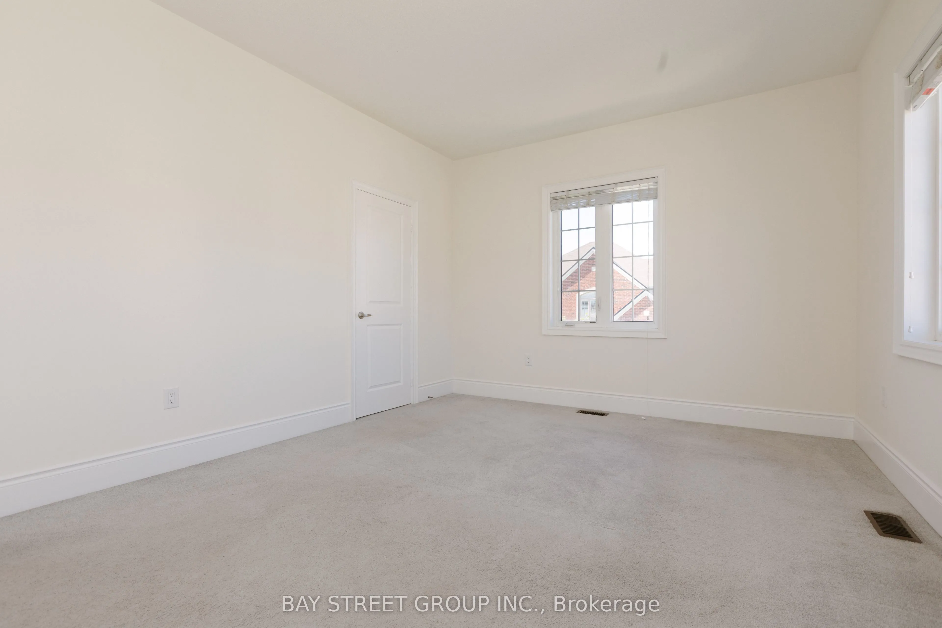 3127 Streamwood Pass