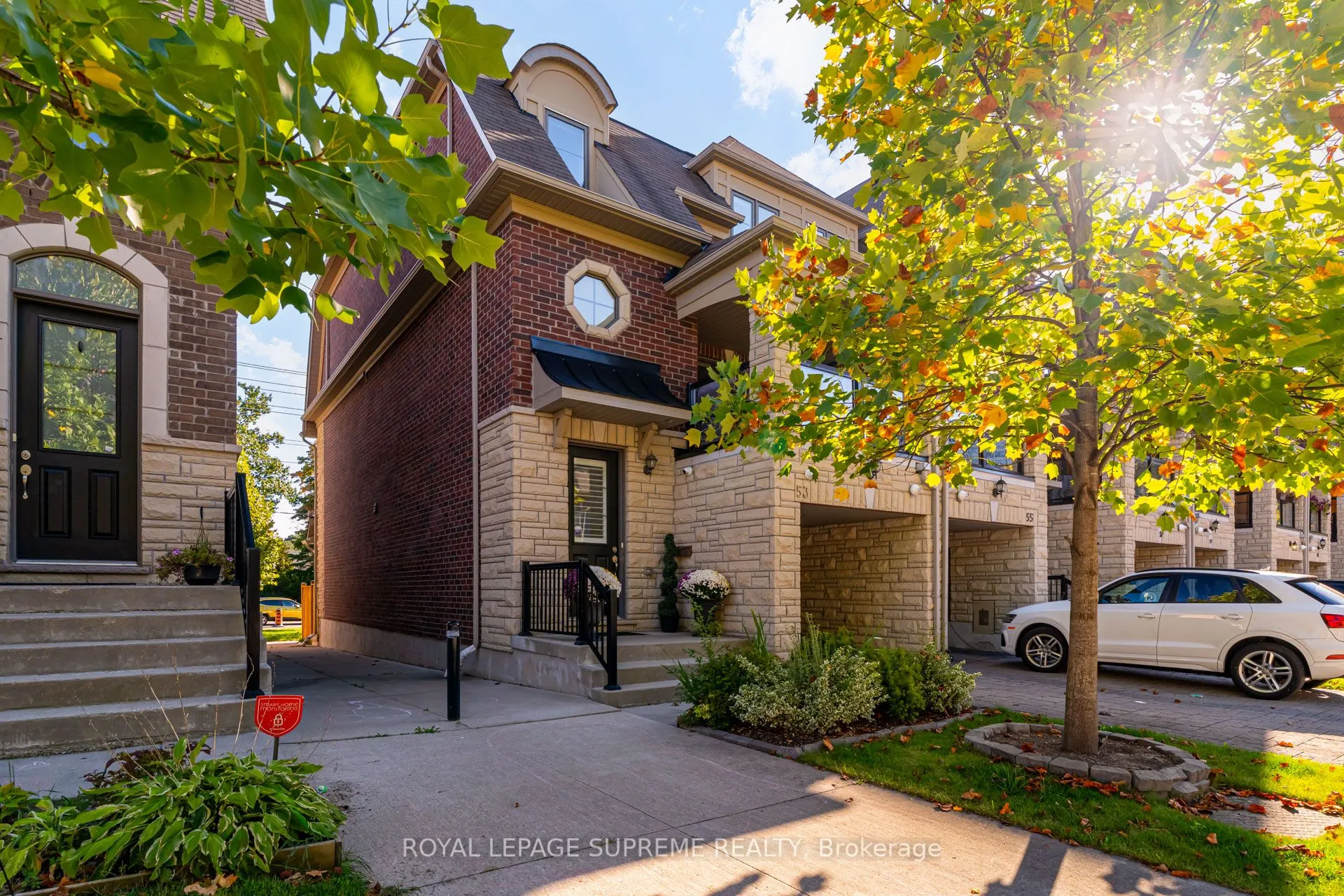 53 Dryden Way
