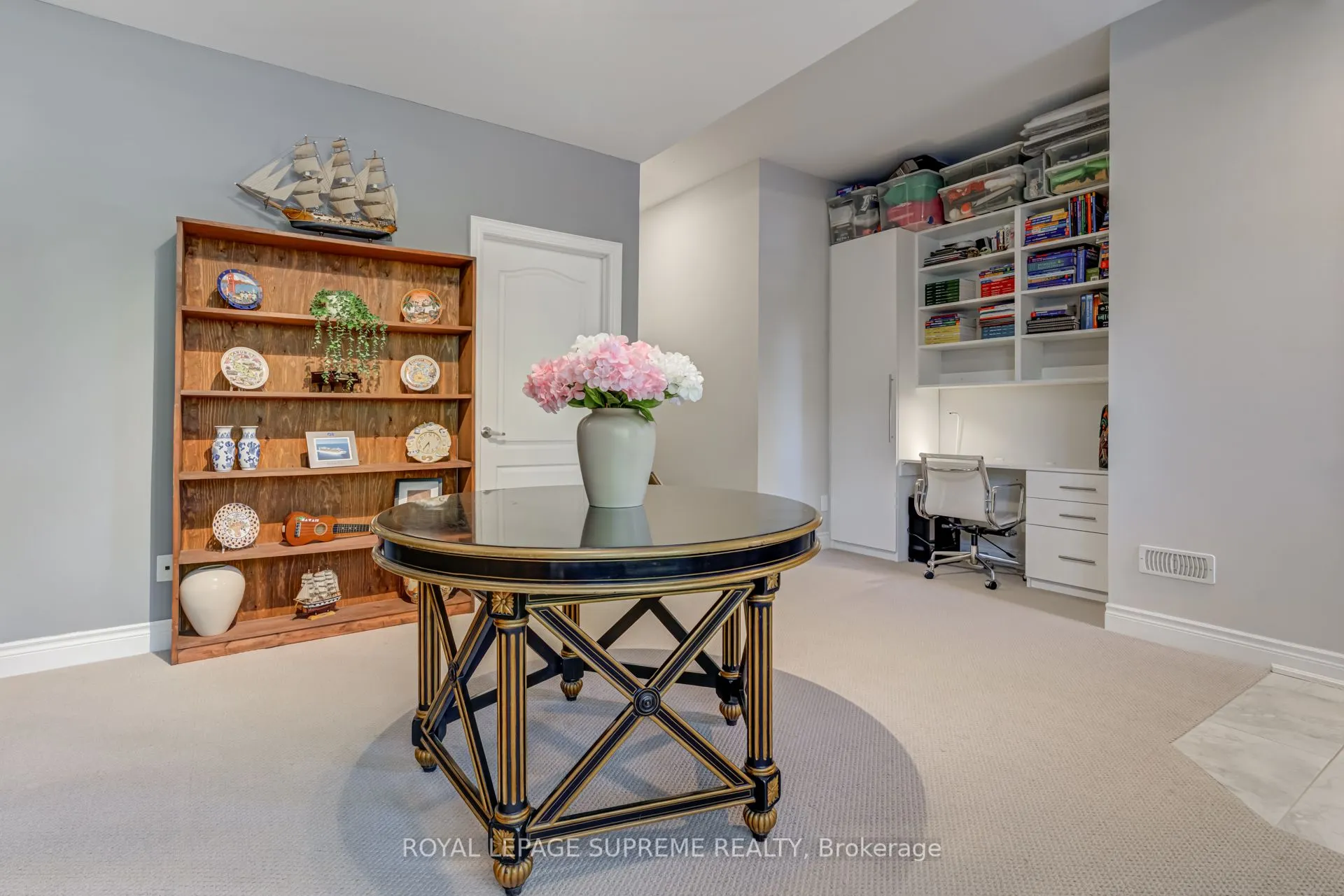 53 Dryden Way