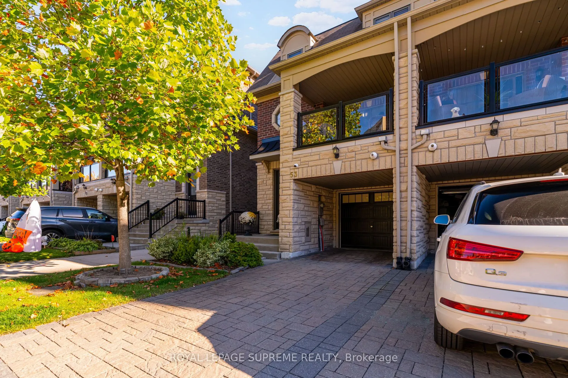 53 Dryden Way