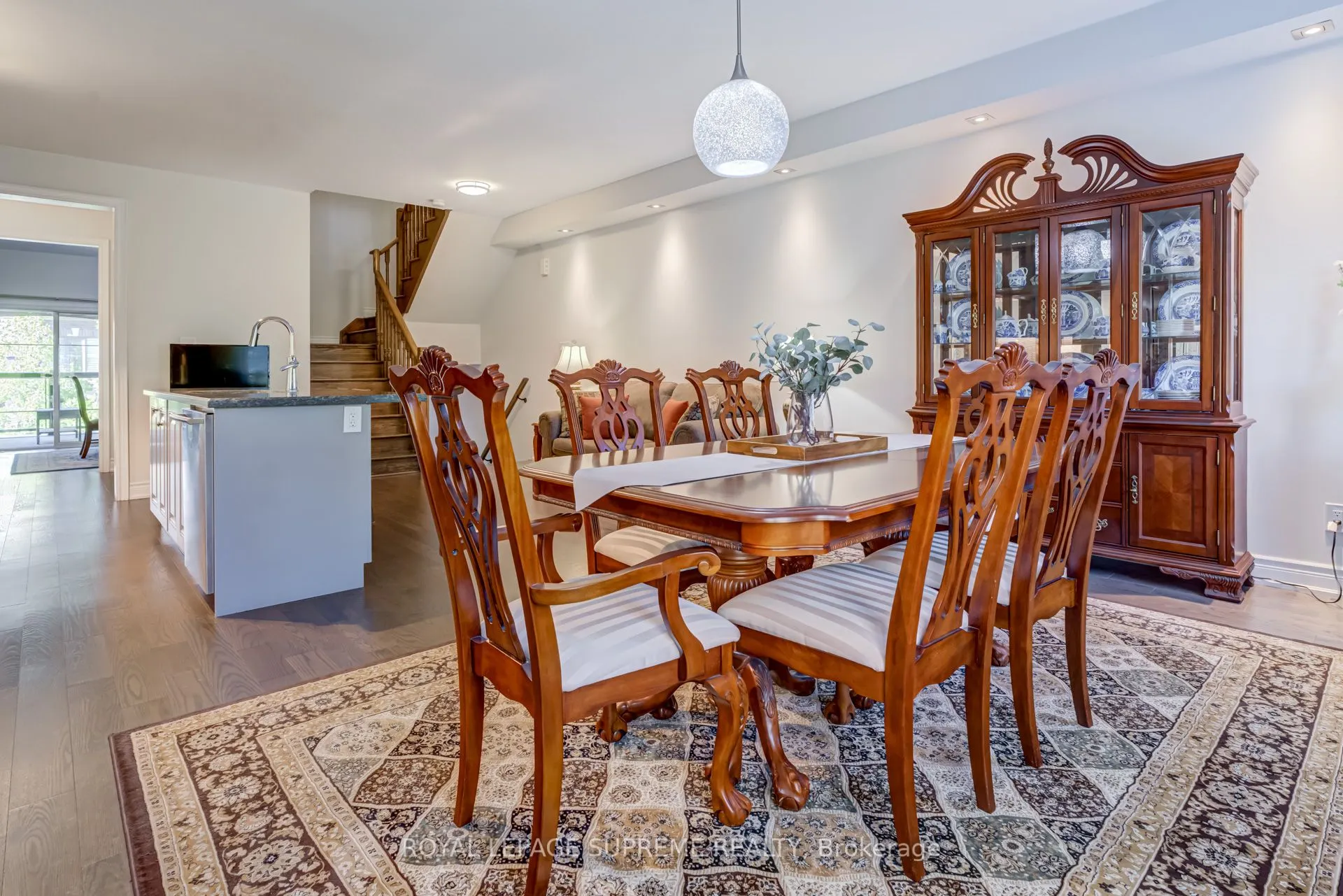 53 Dryden Way