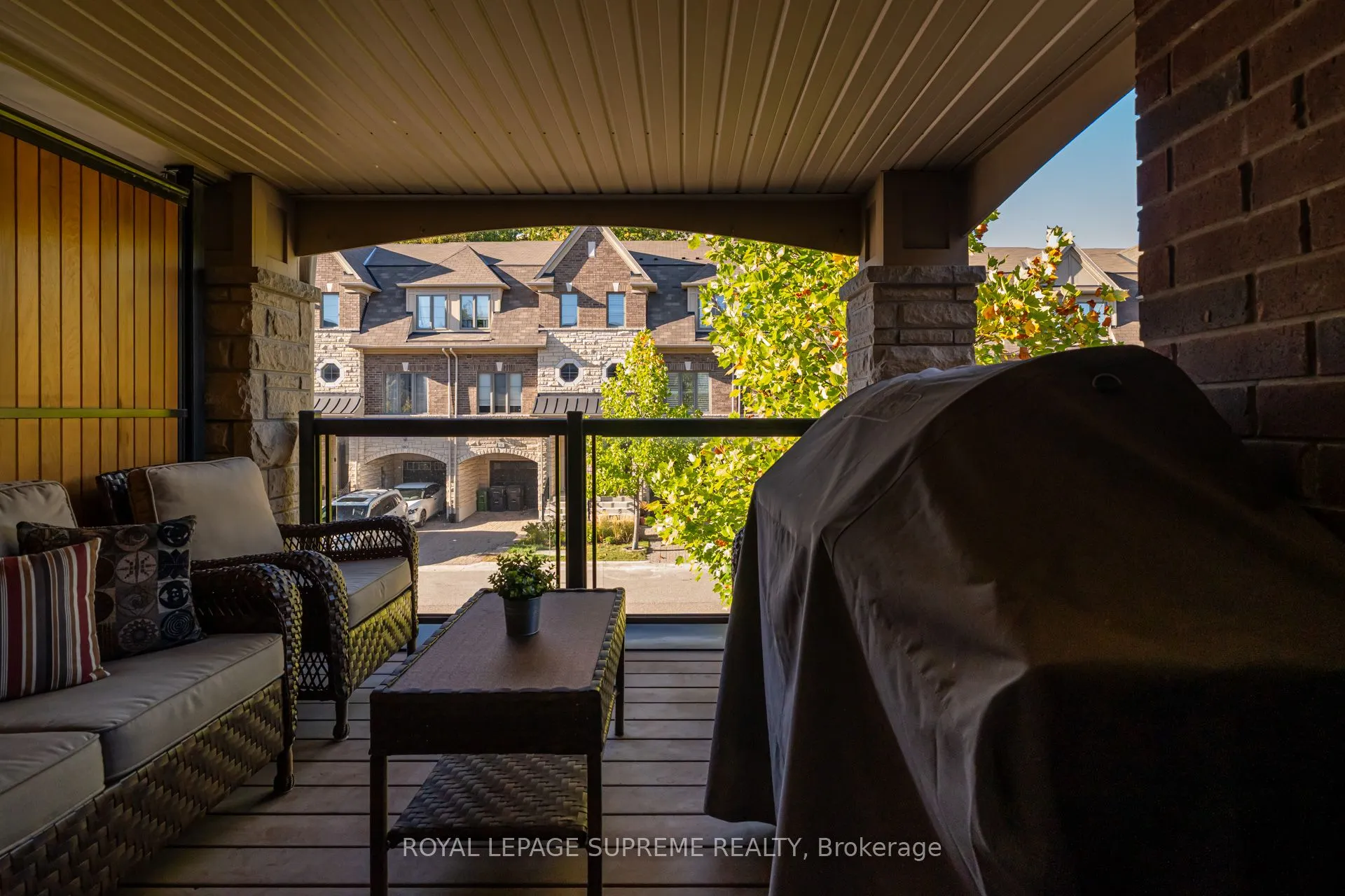 53 Dryden Way