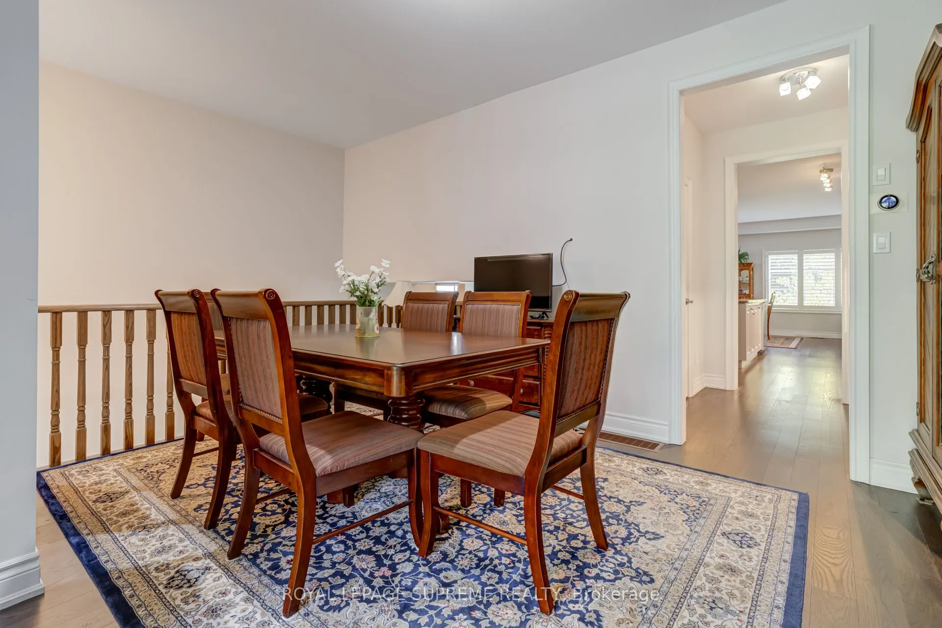 53 Dryden Way