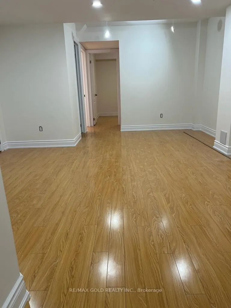 10 Brent Stephens Way, #Bsmt