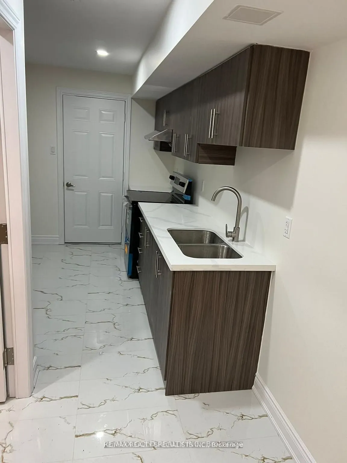 10 Brent Stephens Way, #Bsmt