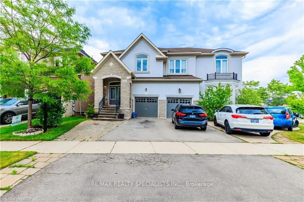1256 Jezero Crescent