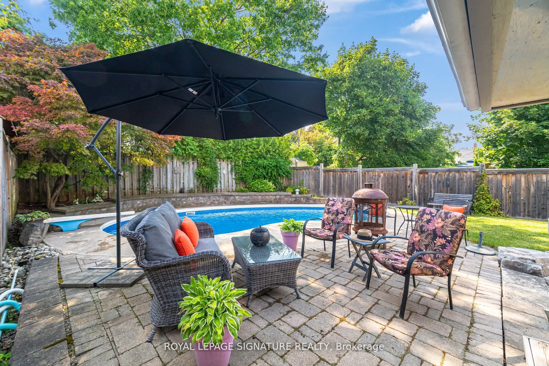 4204 Wheelwright Crescent