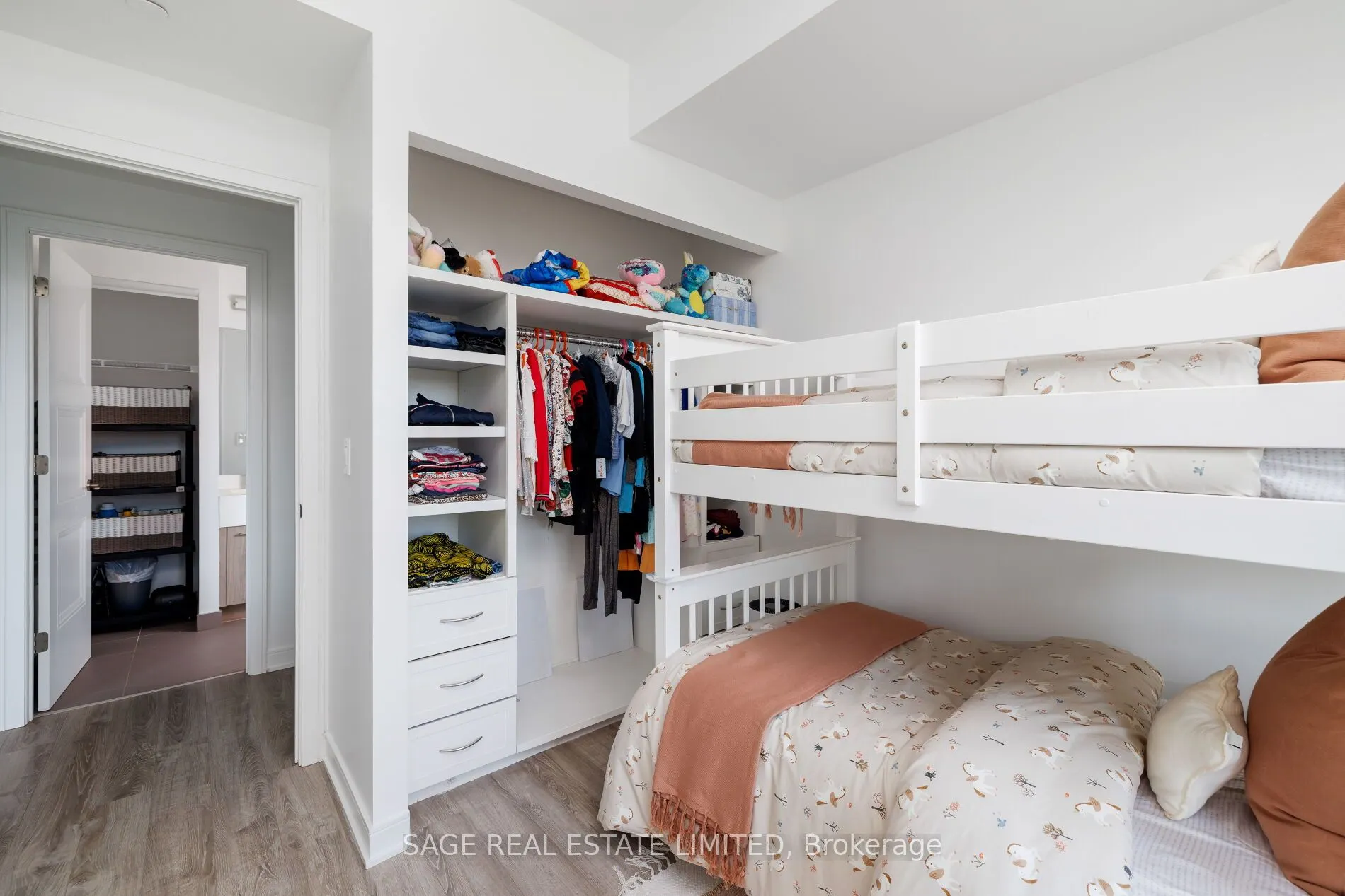 1 Neighbourhood Lane, #408
