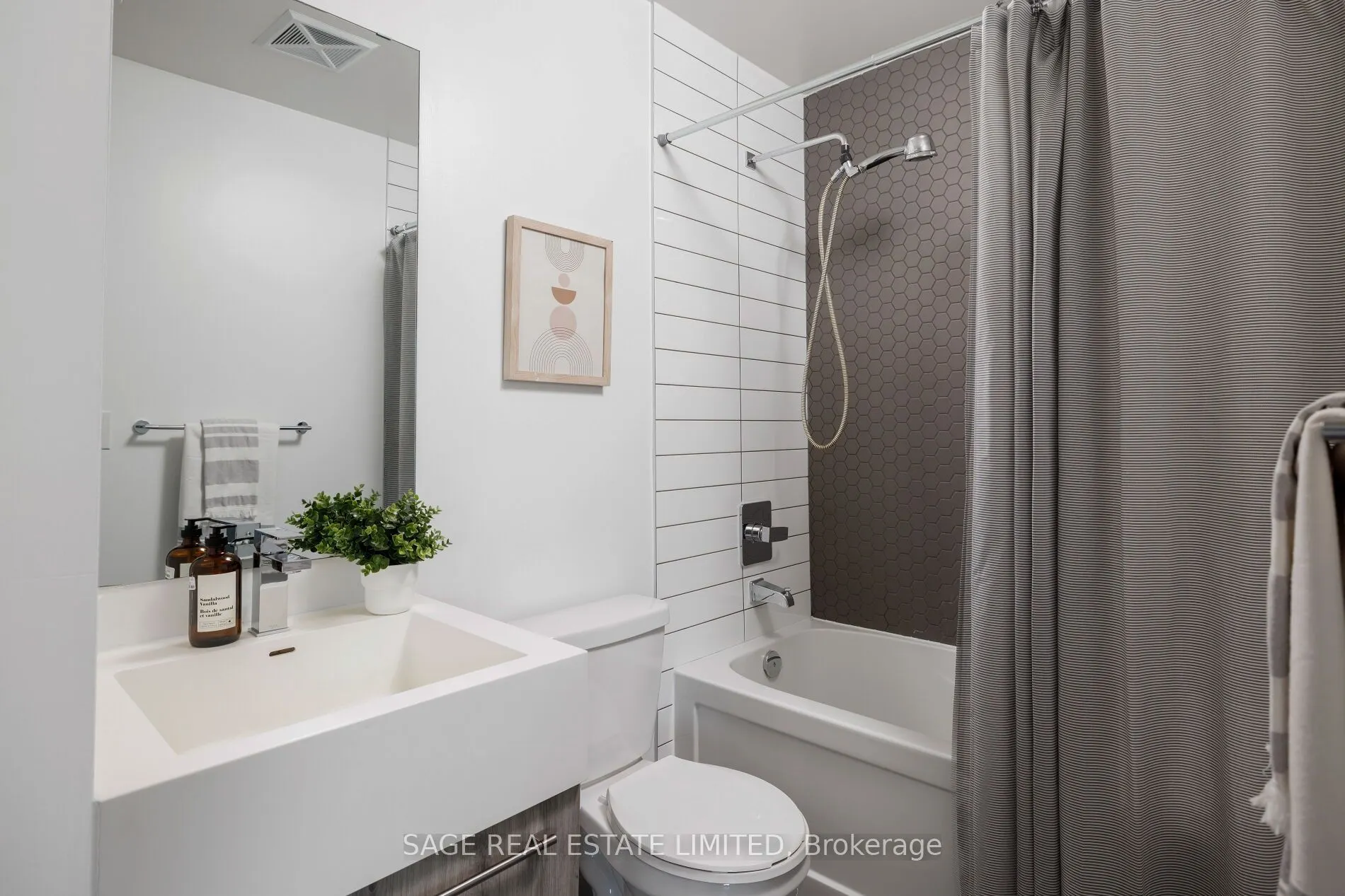 1 Neighbourhood Lane, #408