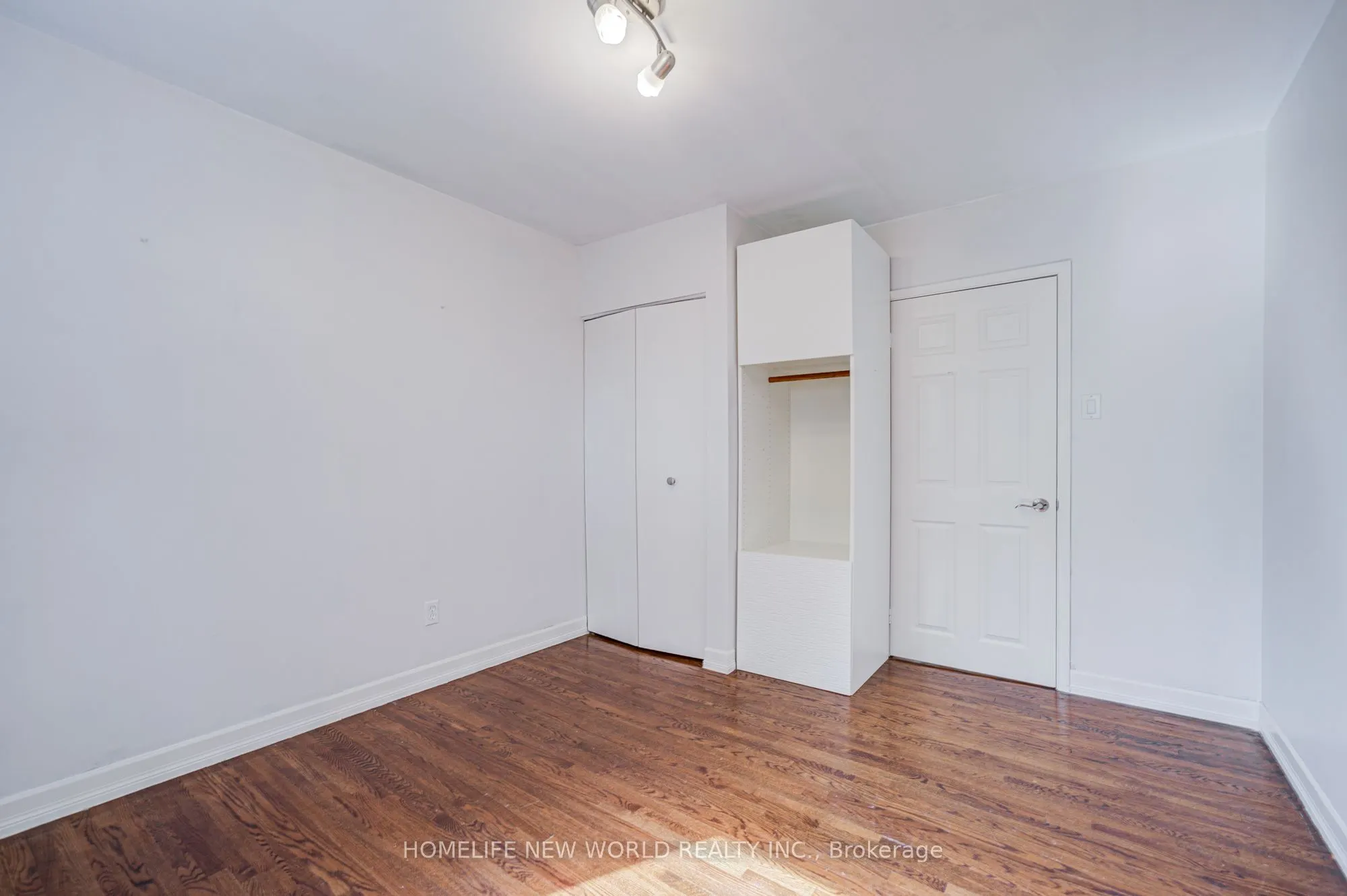 1403 Glen Rutley Circle