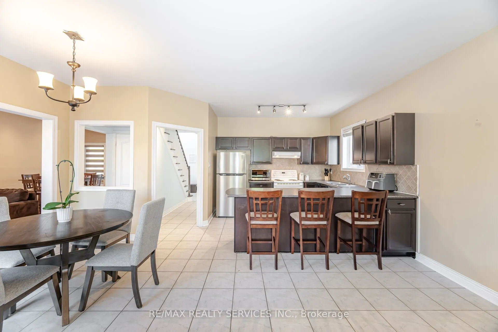 5 Melrose Gardens