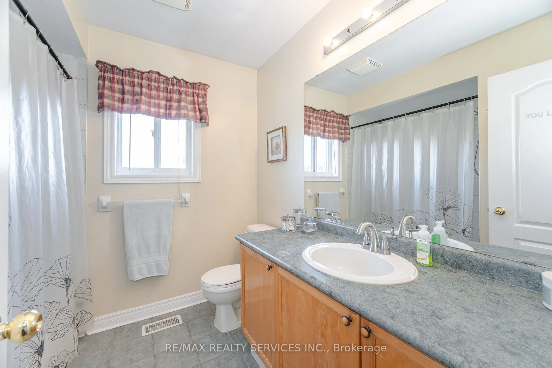 5 Melrose Gardens